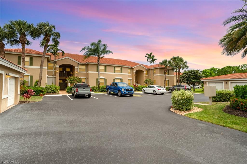 HUNTINGTON LAKES - Residential Lease
