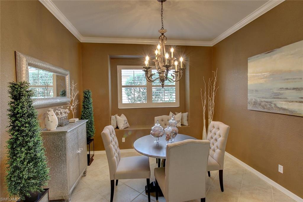 CARLTON LAKES - Residential