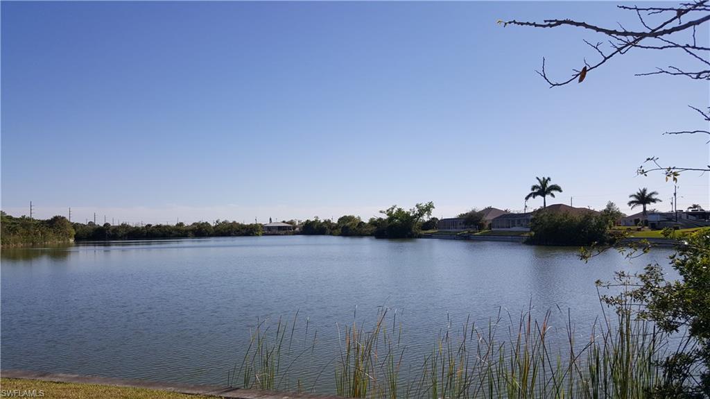 CAPE CORAL - Land
