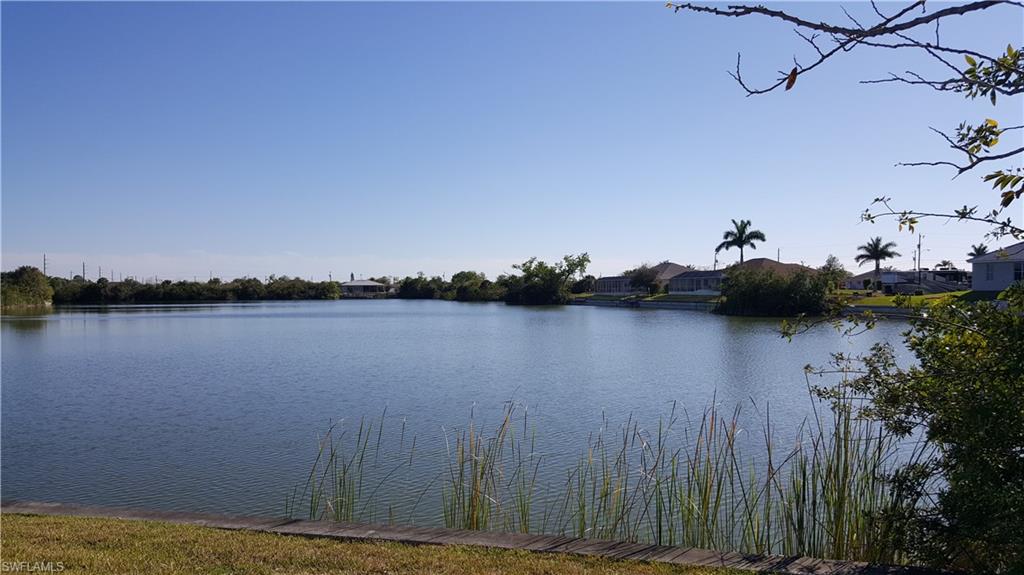 CAPE CORAL - Land