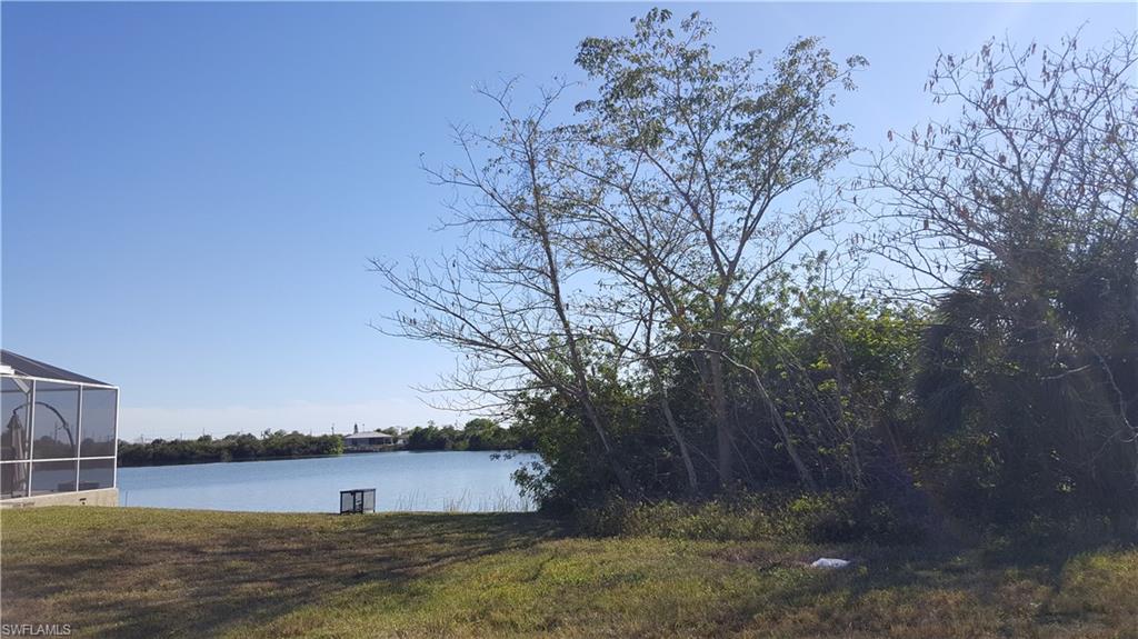CAPE CORAL - Land
