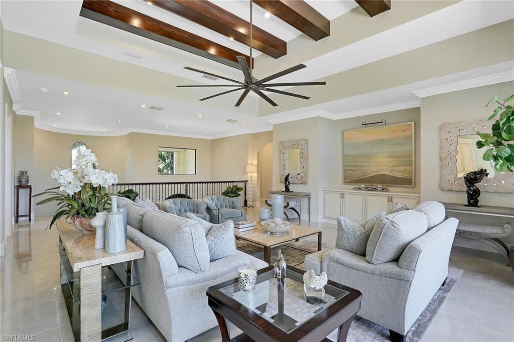 HIDEAWAY BEACH - Residential
