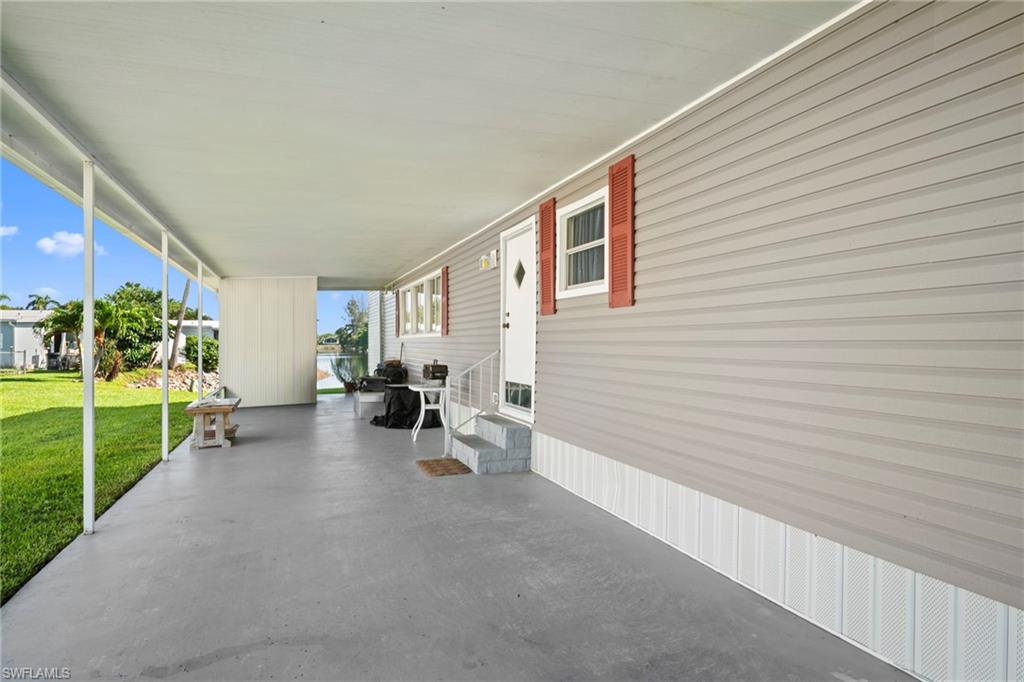 NAPLES MOBILE ESTATES - Residential