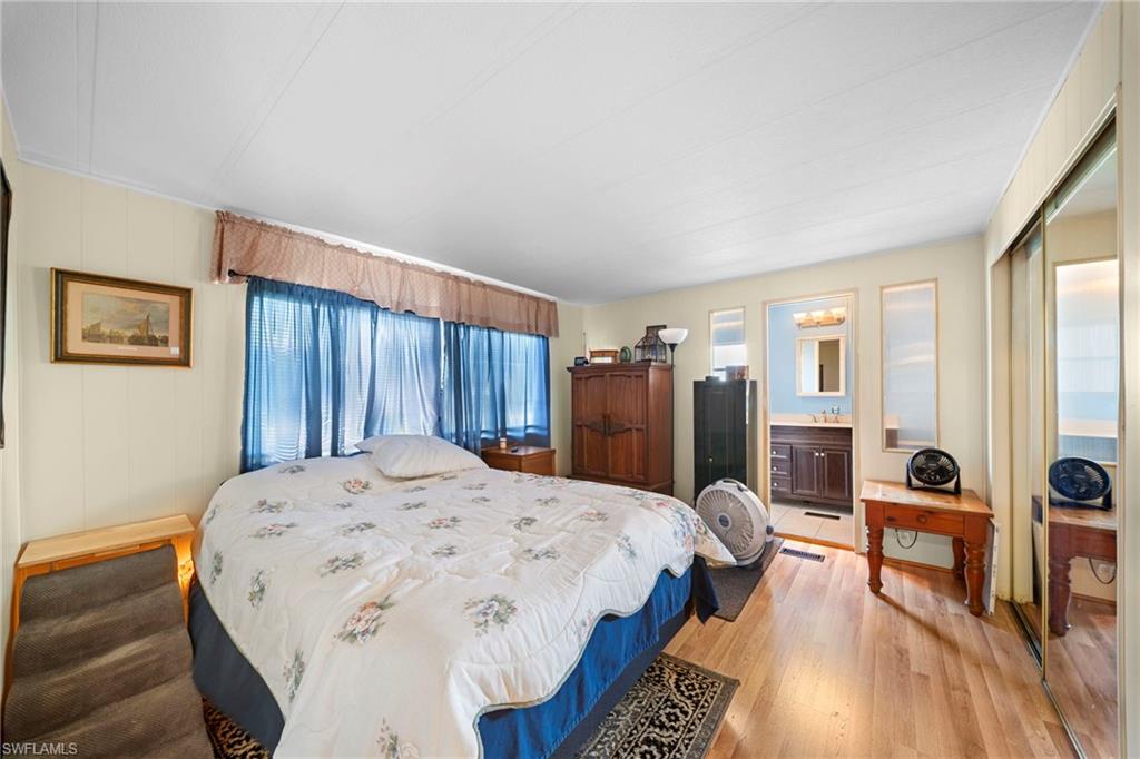NAPLES MOBILE ESTATES - Residential