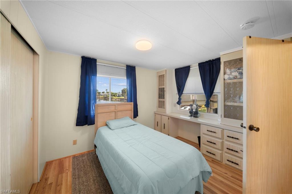 NAPLES MOBILE ESTATES - Residential