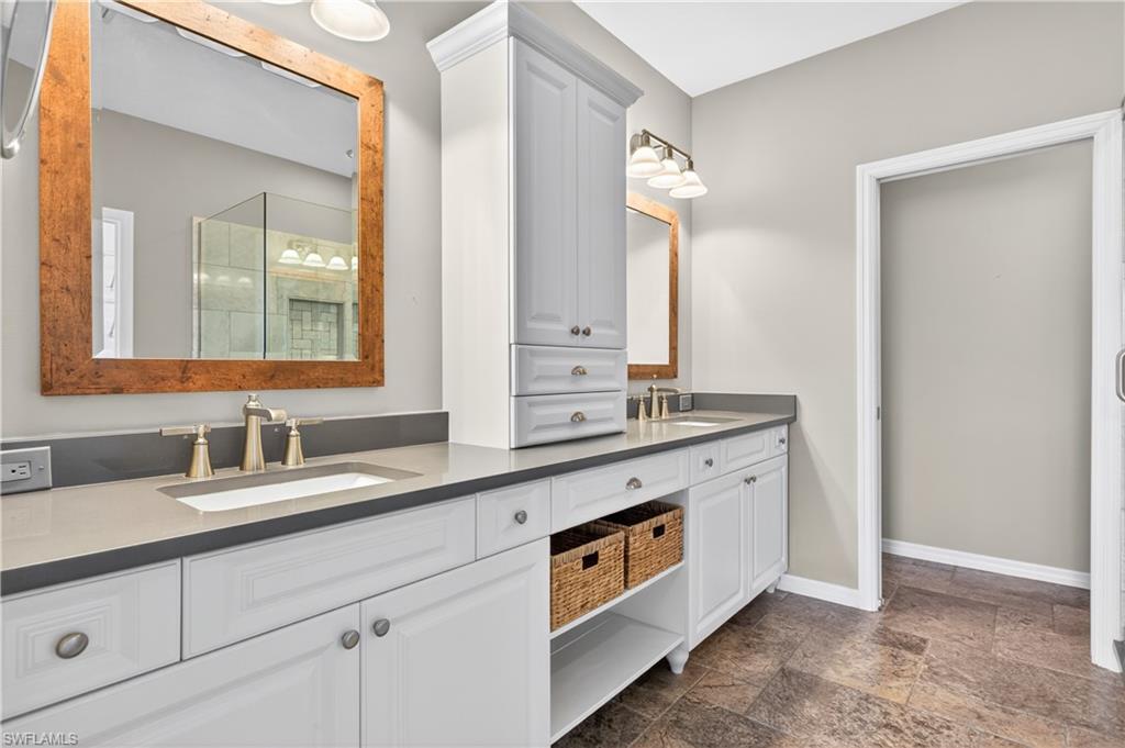 SABAL POINTE - Residential