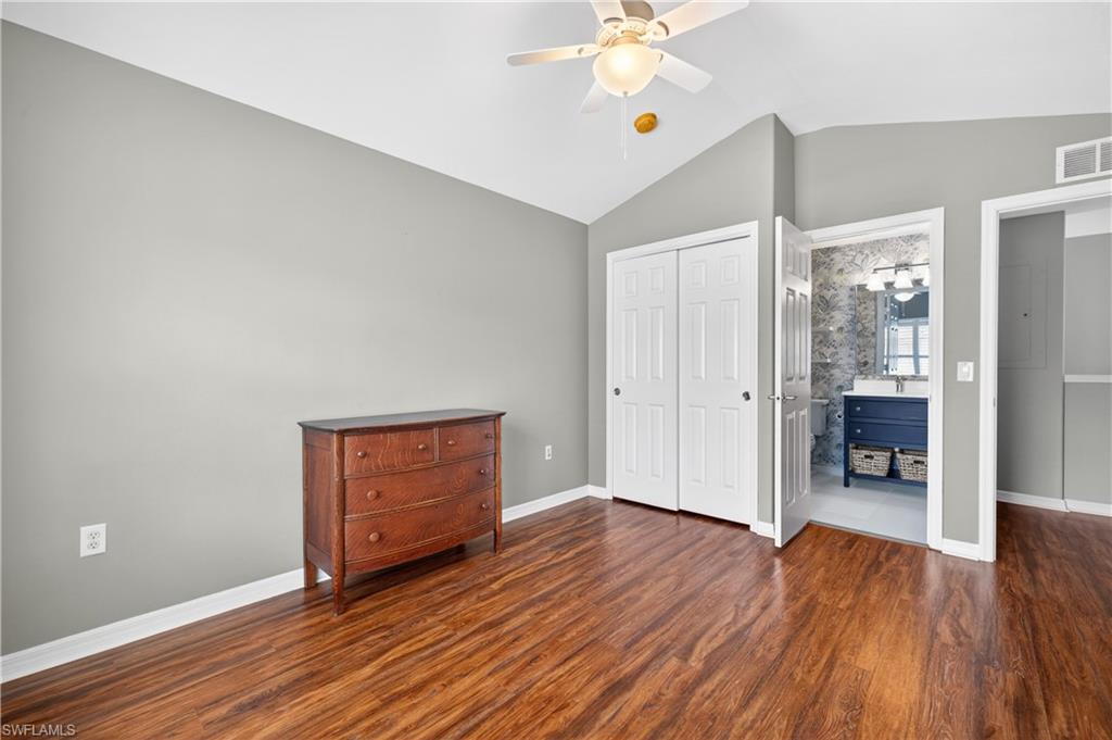 SABAL POINTE - Residential