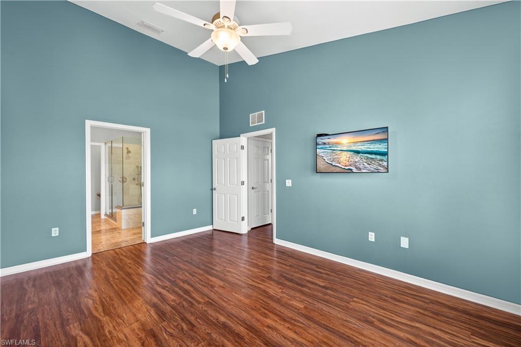 SABAL POINTE - Residential