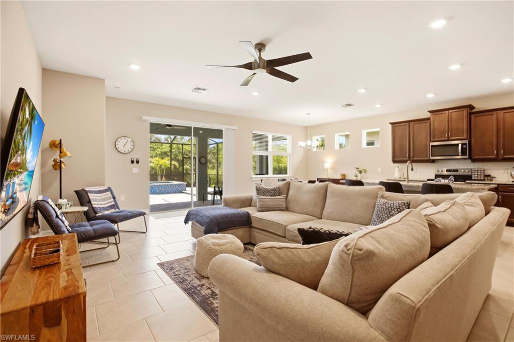 STONEWATER - Residential