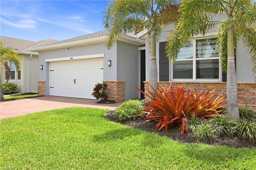 STONEWATER - Residential