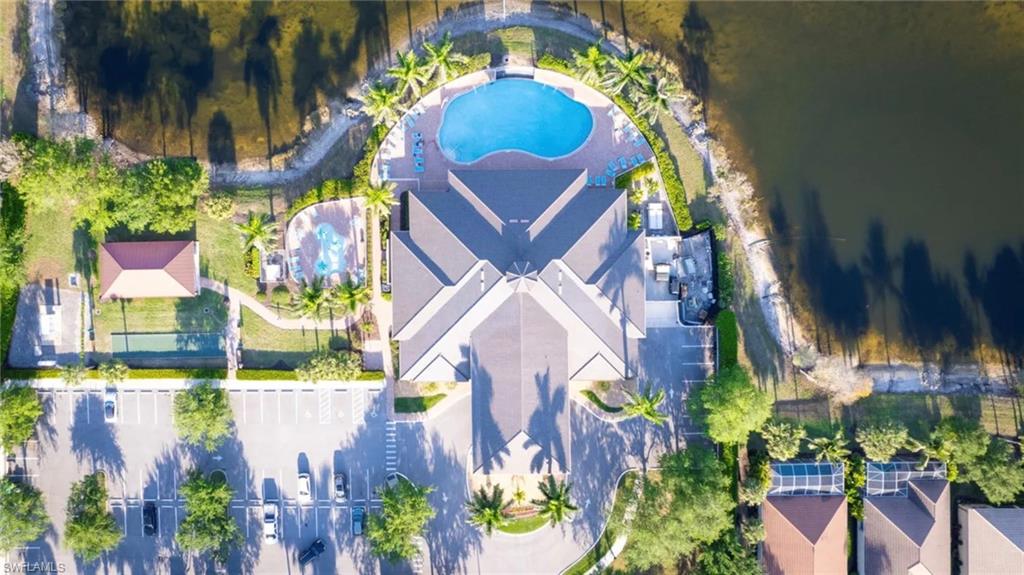 REFLECTION LAKES OF NAPLES - Residential