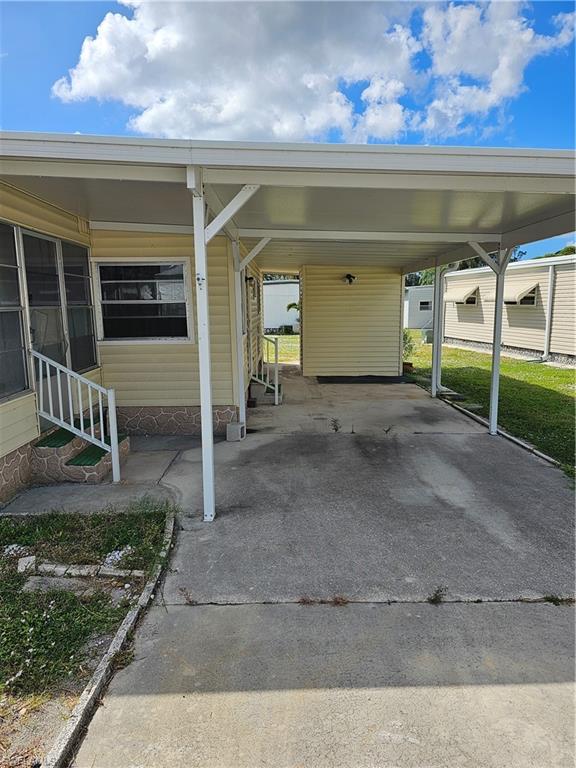 COACHLIGHT MANOR MOBILE HOME - Residential
