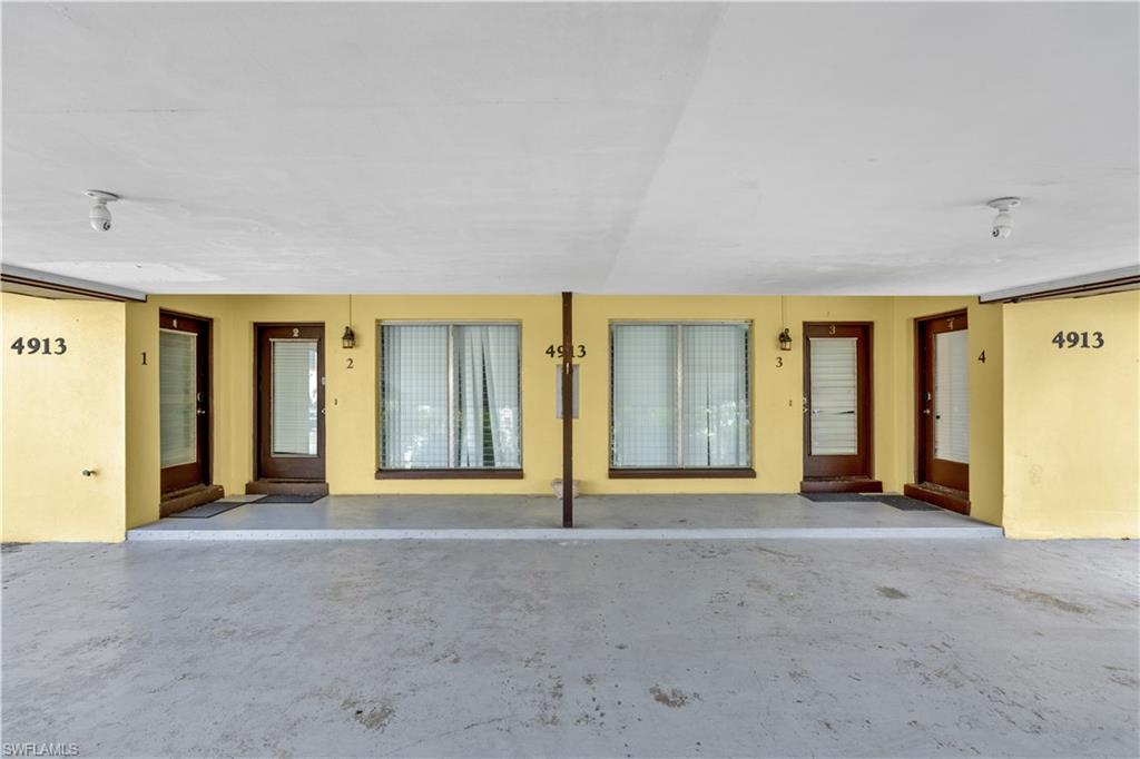 CAPE CORAL - Residential Lease