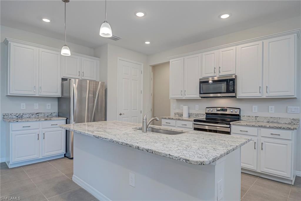 BURNT STORE MEADOWS - Residential