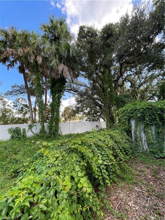 SUBURBAN PARK - Residential
