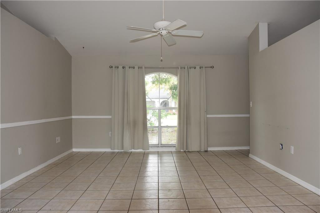 SAN CARLOS PARK - Residential