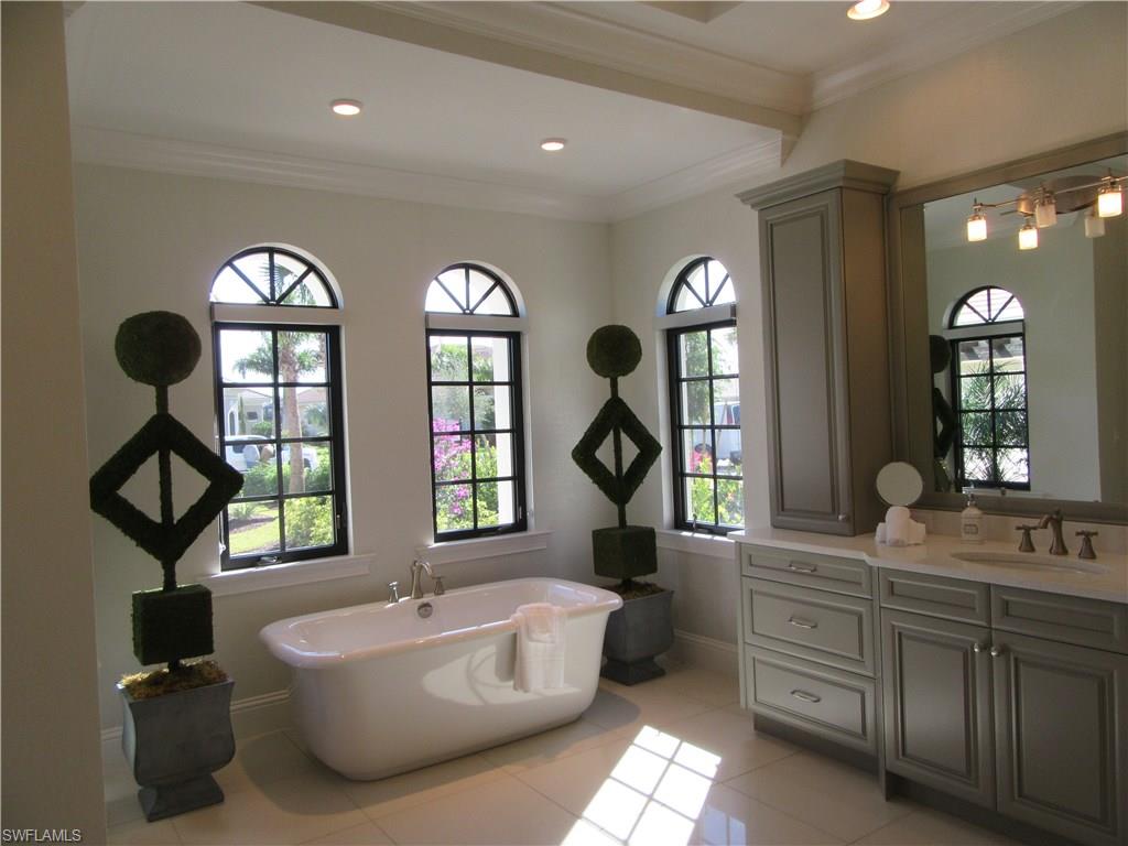 QUAIL WEST - Residential