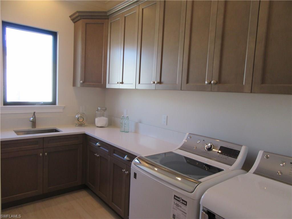 QUAIL WEST - Residential