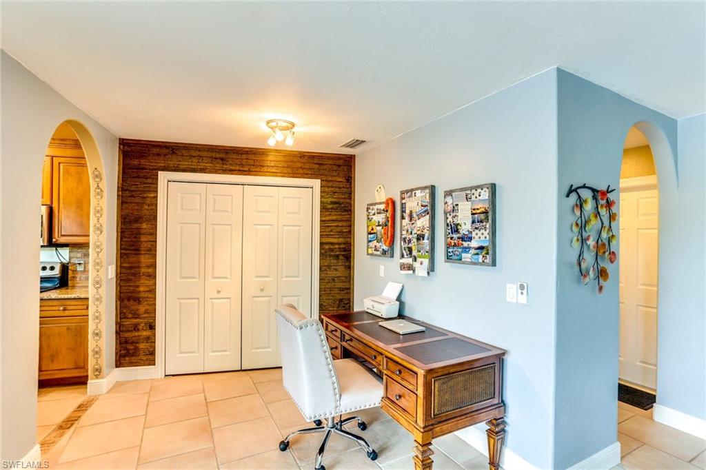 ST ANDREWS AT LELY GOLF ESTATES - Residential
