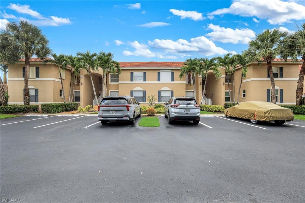 HUNTINGTON LAKES - Residential