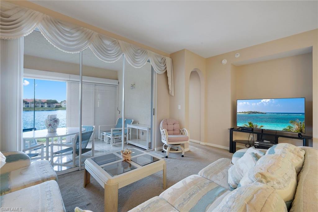HUNTINGTON LAKES - Residential