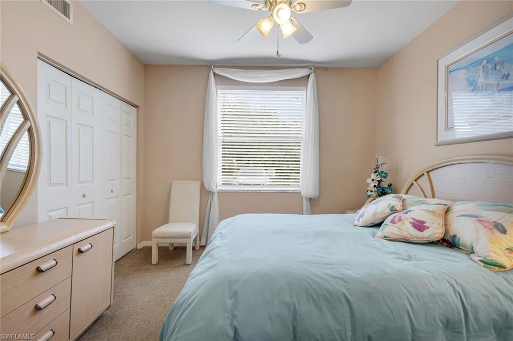 HUNTINGTON LAKES - Residential