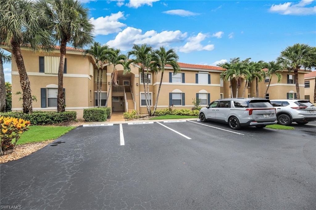 HUNTINGTON LAKES - Residential