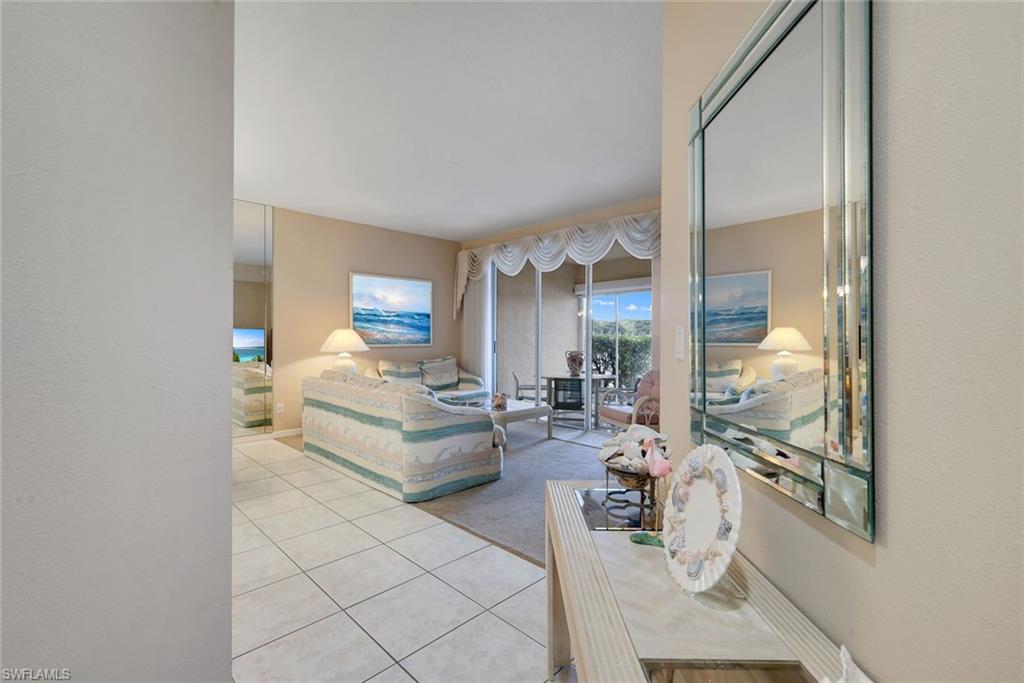 HUNTINGTON LAKES - Residential