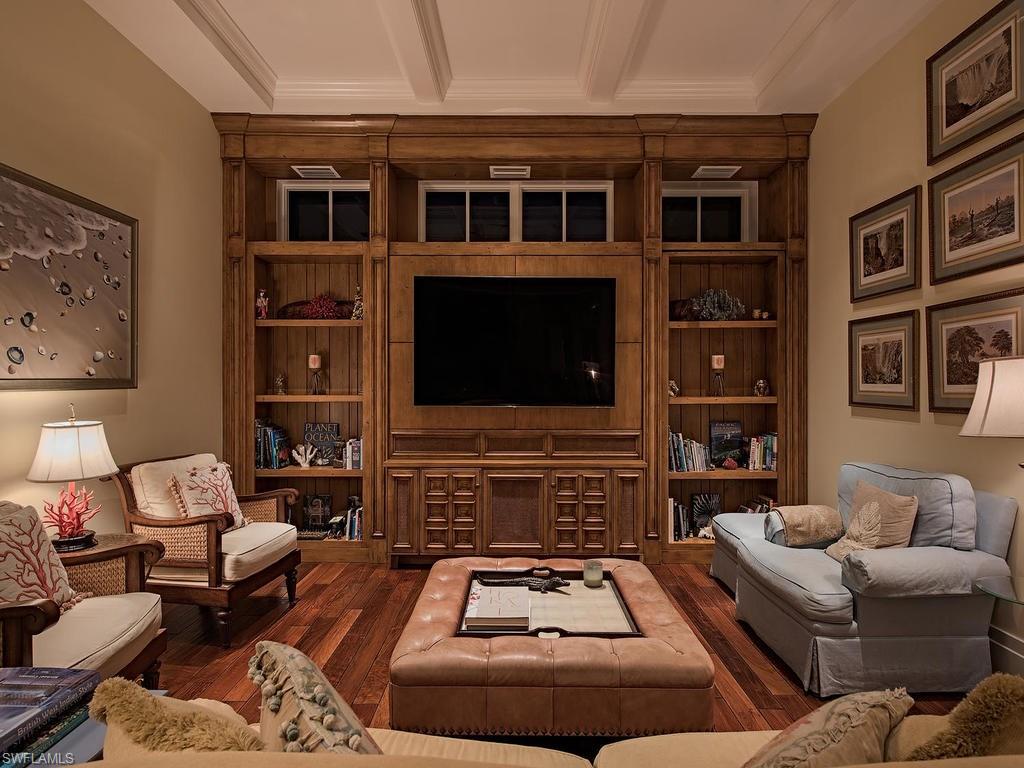 OLDE NAPLES - Residential
