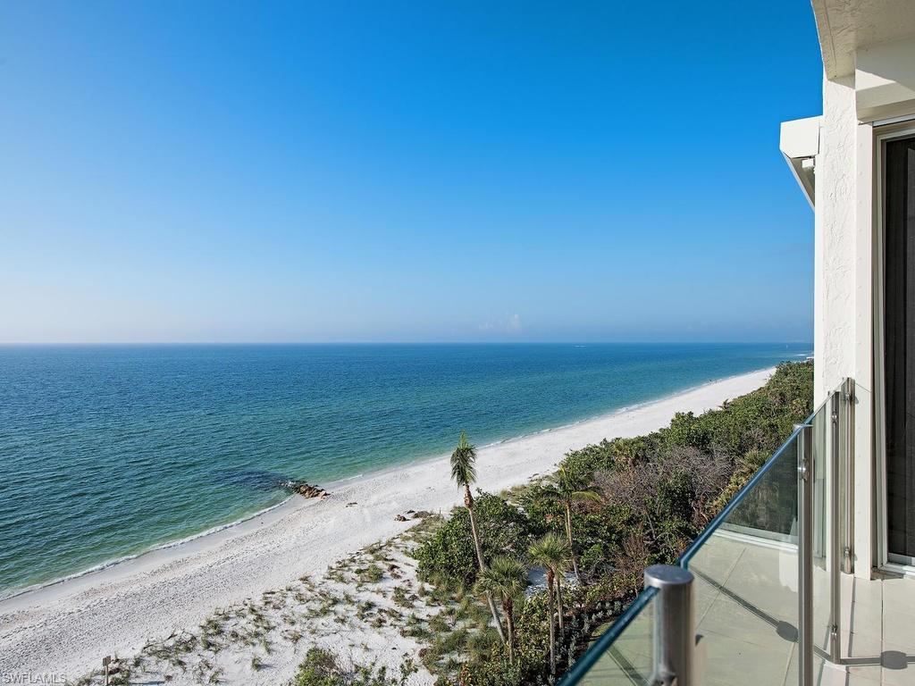 SEAPOINT AT NAPLES CAY - Residential