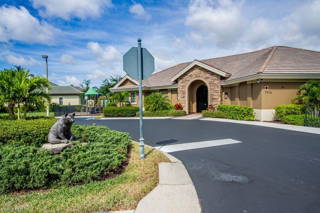BLACK BEAR RIDGE - Residential
