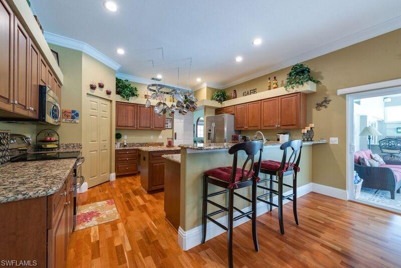 EAGLE LAKE ESTATES REPLAT - Residential