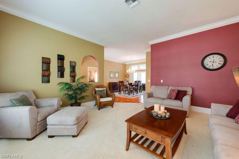 EAGLE LAKE ESTATES REPLAT - Residential