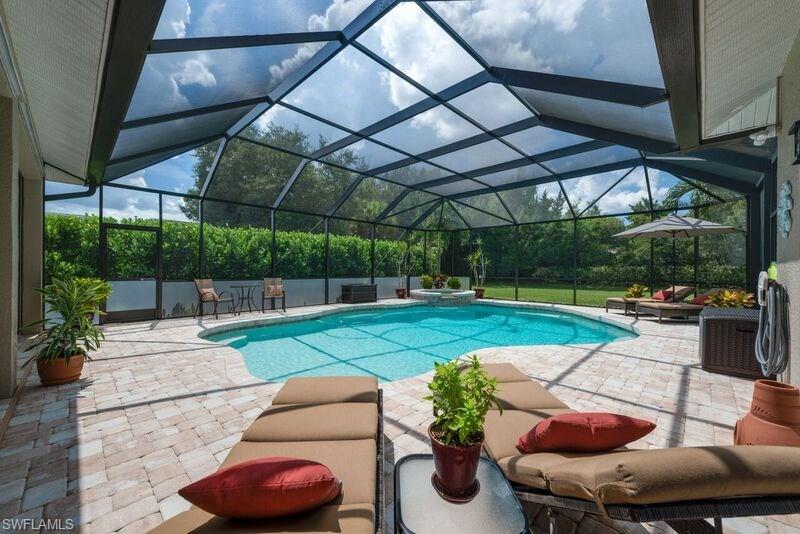 EAGLE LAKE ESTATES REPLAT - Residential
