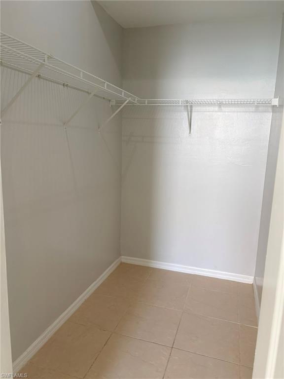 FOREST LAKE TOWNHOMES - Residential Lease