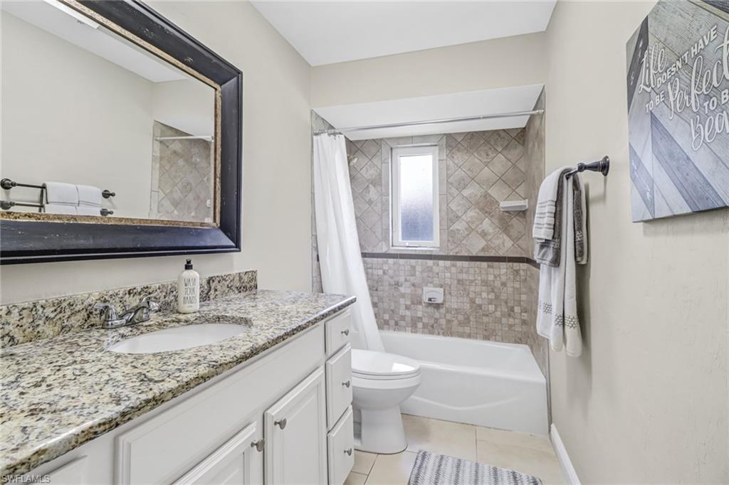 ST ANDREWS AT LELY GOLF ESTATES - Residential