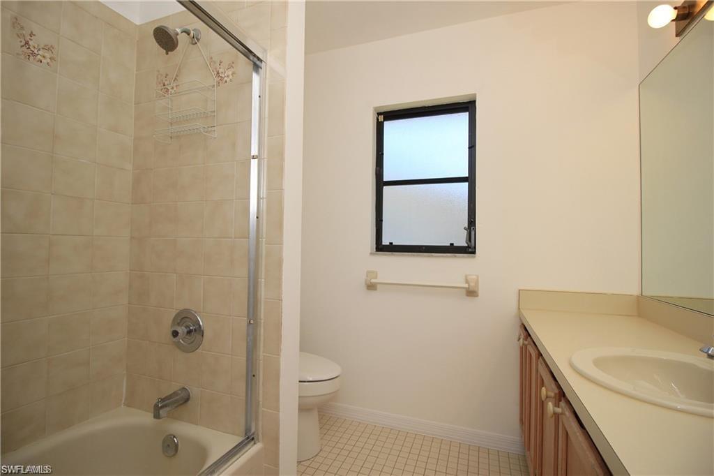 WILLOUGHBY ACRES - Residential Lease