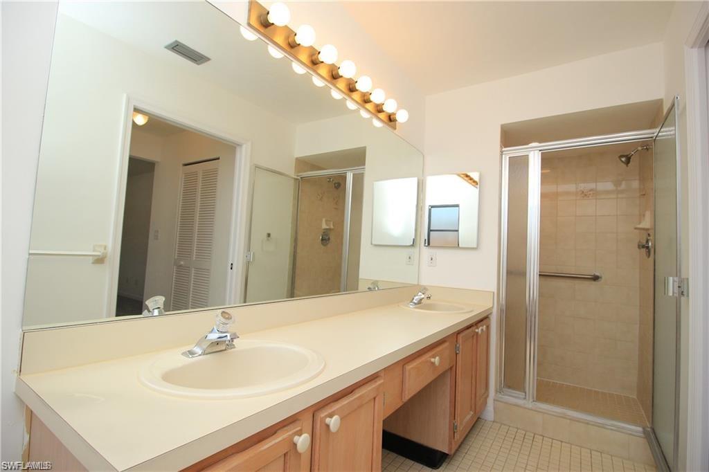 WILLOUGHBY ACRES - Residential Lease