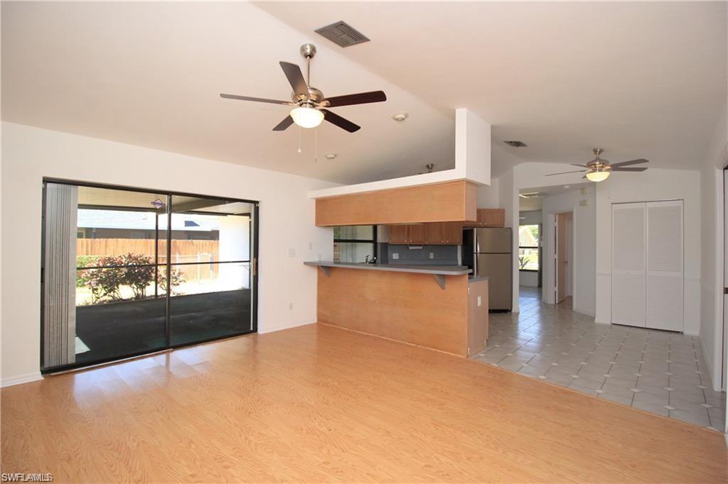 WILLOUGHBY ACRES - Residential Lease