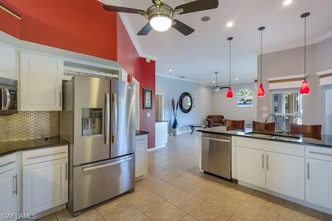 MCGREGOR PINES - Residential
