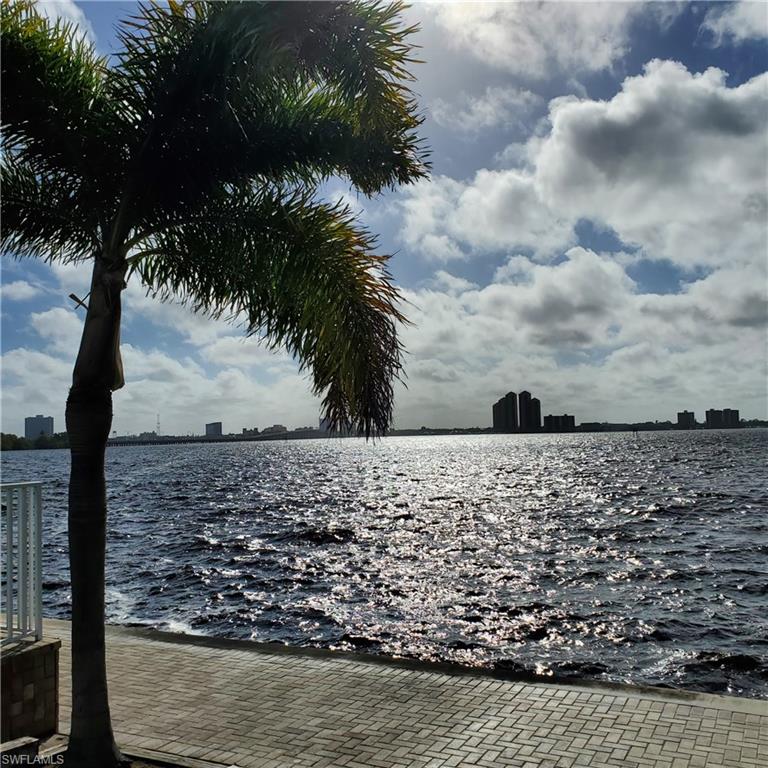 PALMS AT WATERS EDGE - Residential