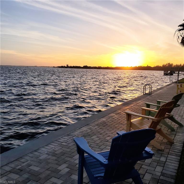 PALMS AT WATERS EDGE - Residential