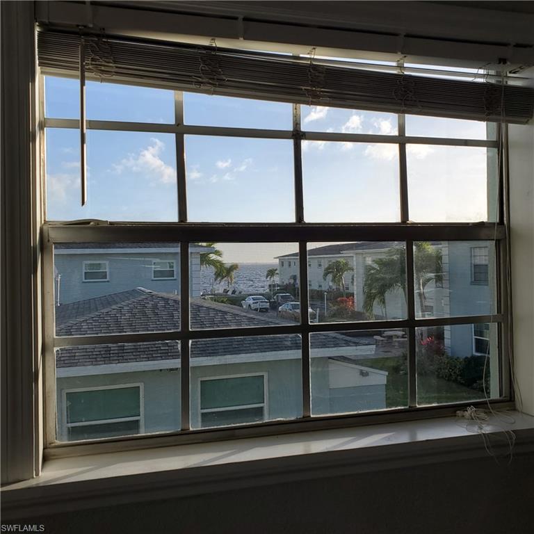 PALMS AT WATERS EDGE - Residential