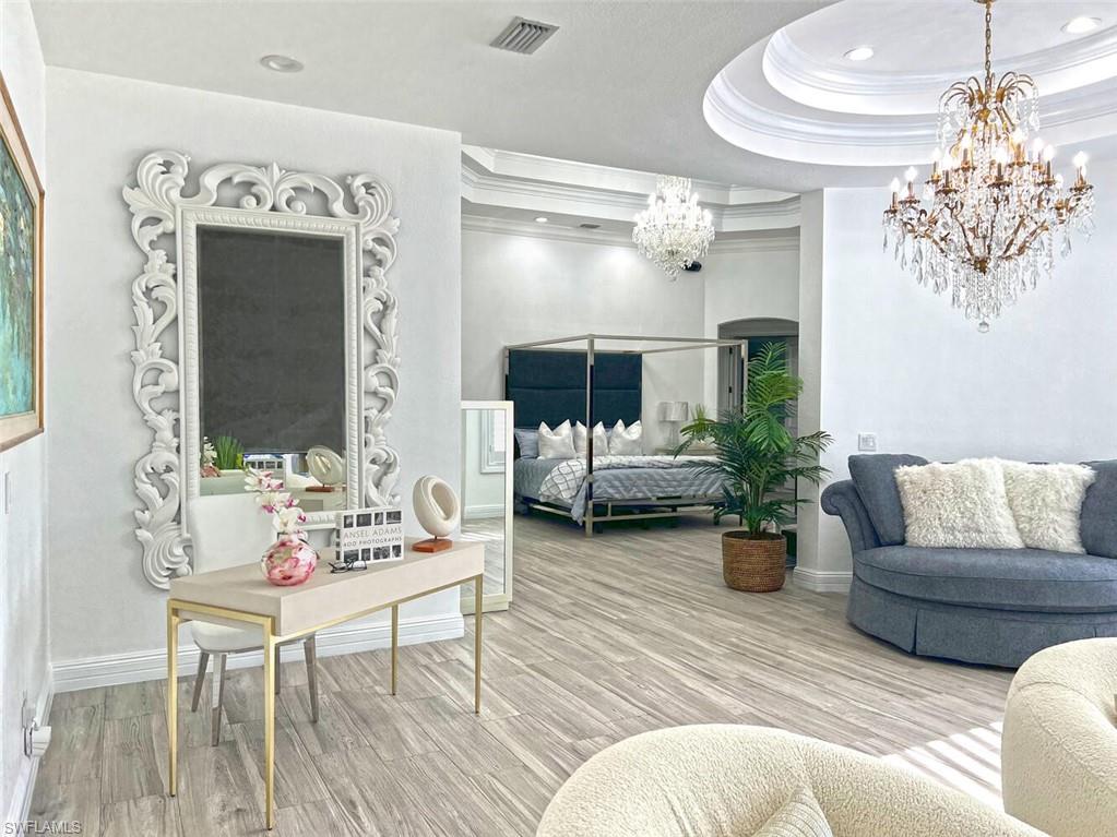 QUAIL WEST - Residential