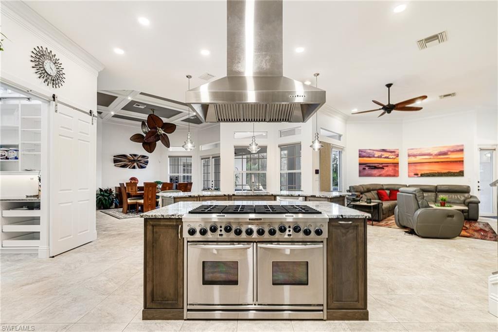 RIVERBROOKE - Residential