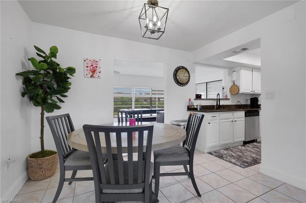 SAN CARLOS PARK - Residential