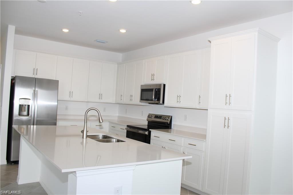 THE NATIONAL GOLF & COUNTRY CLUB AT AVE MARIA - Residential Lease