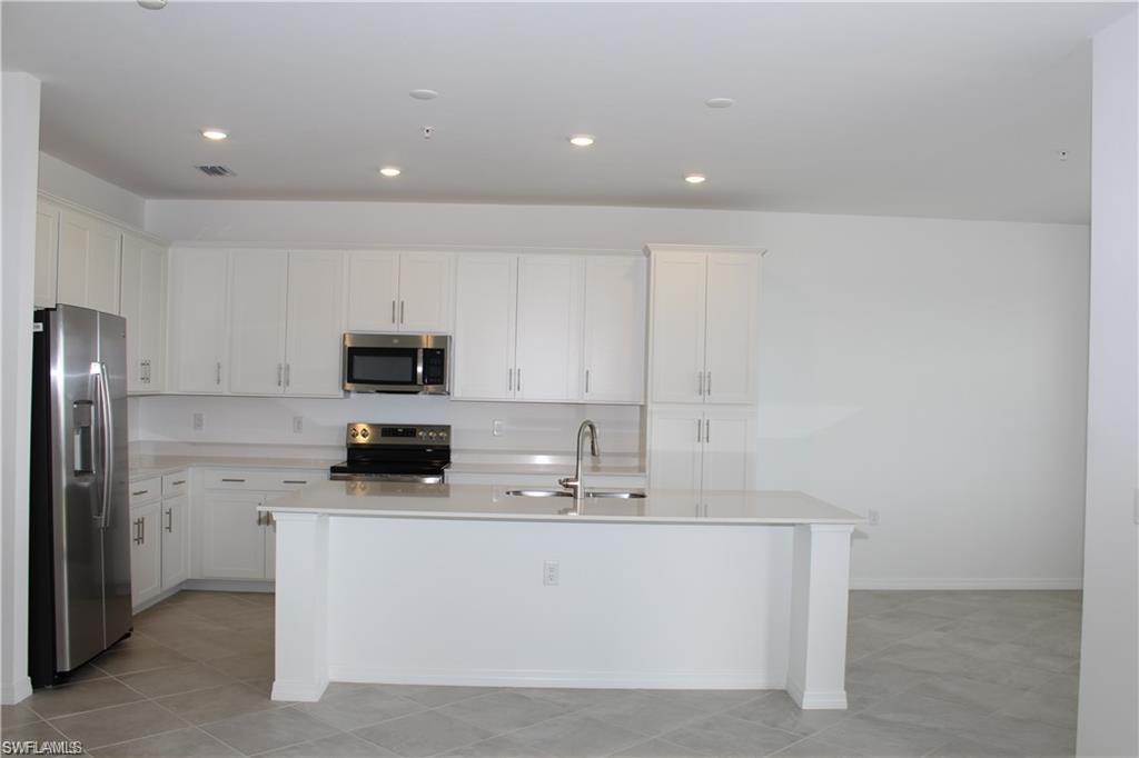 THE NATIONAL GOLF & COUNTRY CLUB AT AVE MARIA - Residential Lease