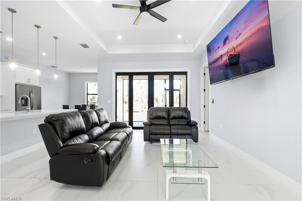 GOLDEN GATE ESTATES - Residential