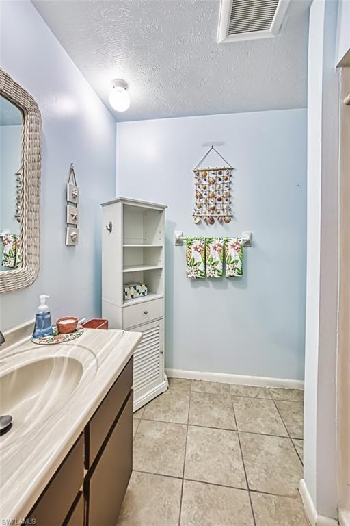 SANIBEL WAY CONDO - Residential